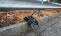Ảnh Robot len lỏi trong đống đổ nát của toà chung cư bị sập tìm kiếm nạn nhân mất tích