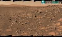 Ảnh Robot NASA đang chuẩn bị lấy mẫu vật đầu tiên trên sao Hỏa