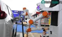 Ảnh Trung Quốc ra mắt trạm xăng tự động 100% đầu tiên trên thế giới