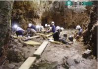 Ảnh Bất ngờ về cách người cổ đại dùng lửa ở hang động mà không bị ngạt khói
